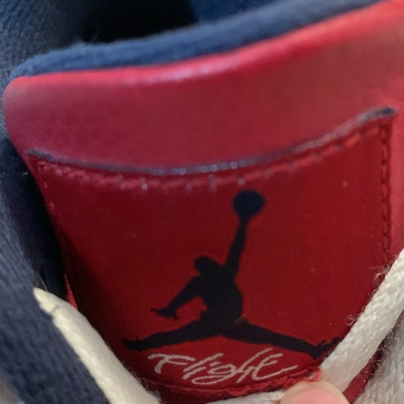 Used real Jordan 4 Fiba size 5.5 - Picture 4 of 7